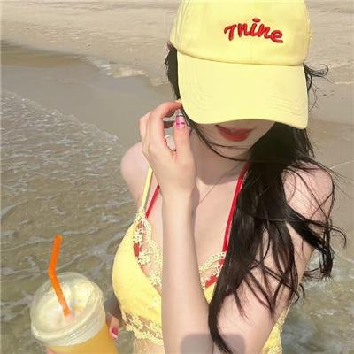 左耳2023 封面